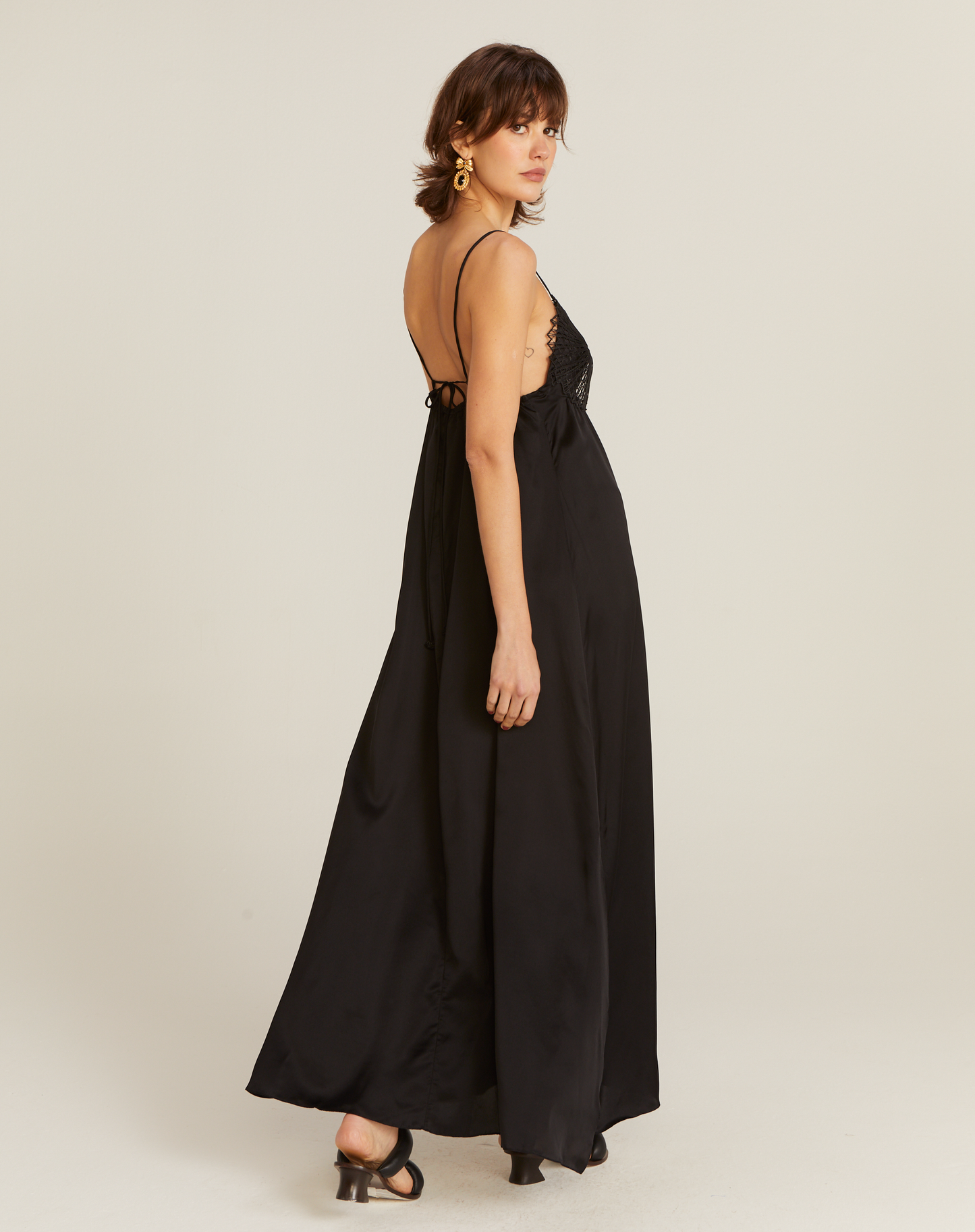 Vestido Mandacaru em Seda Longo Preto