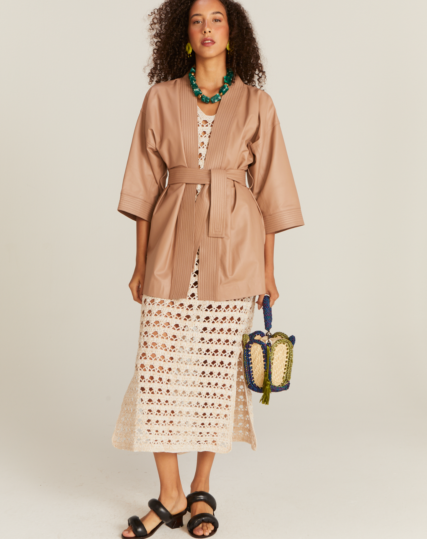 Kimono de Couro com Pespontos Rosê