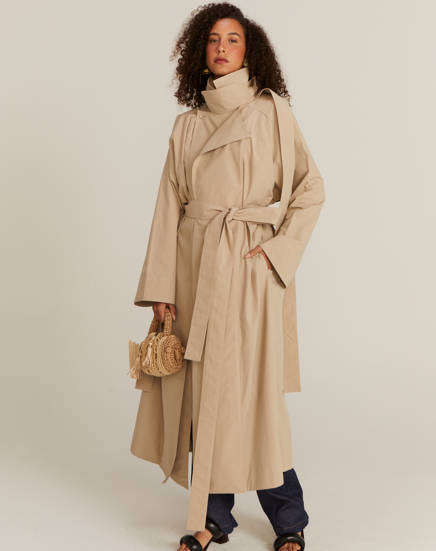 Casaco Trench Rhouda Bege Longo