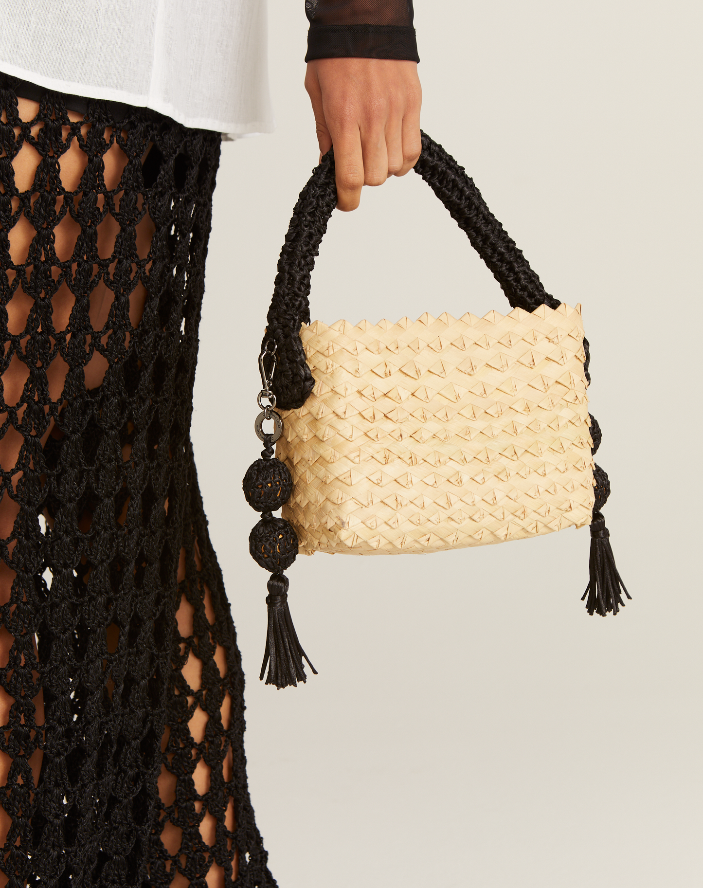 Bolsa Tiê Mini Palha Preta