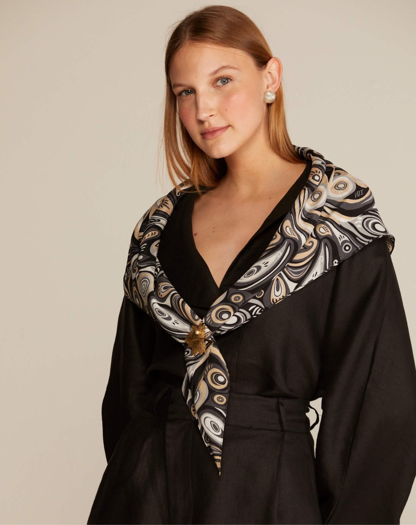 Lenço Mel Preto e Branco