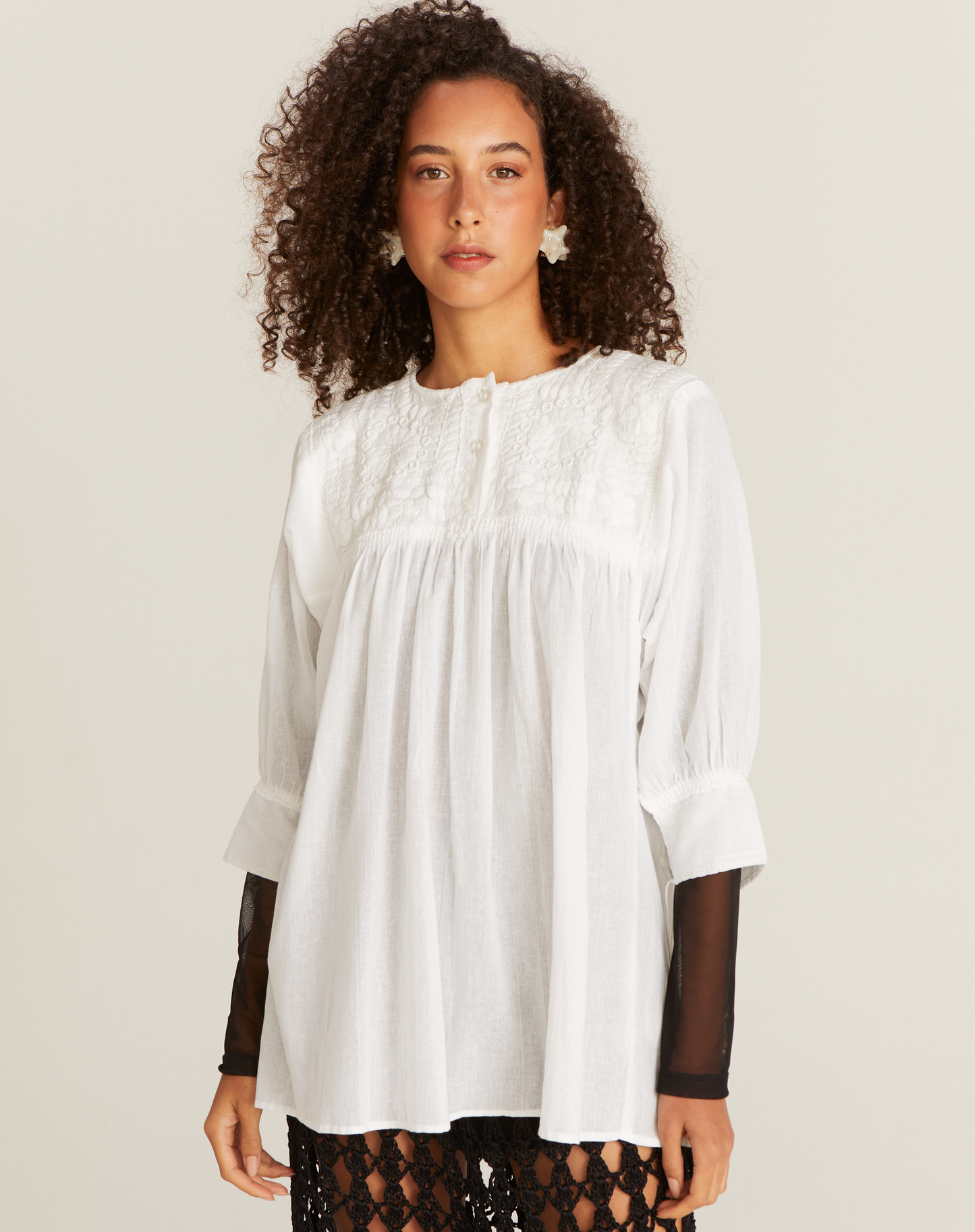 Blusa Bata Bordada México Branca