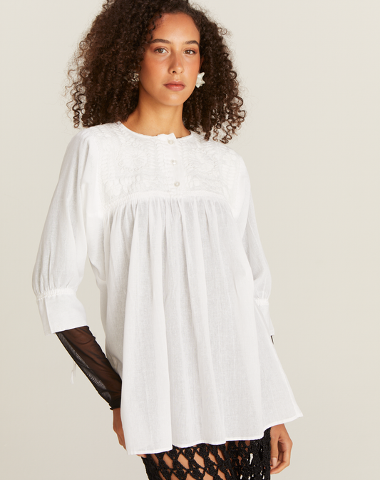 Blusa Bata Bordada México Branca