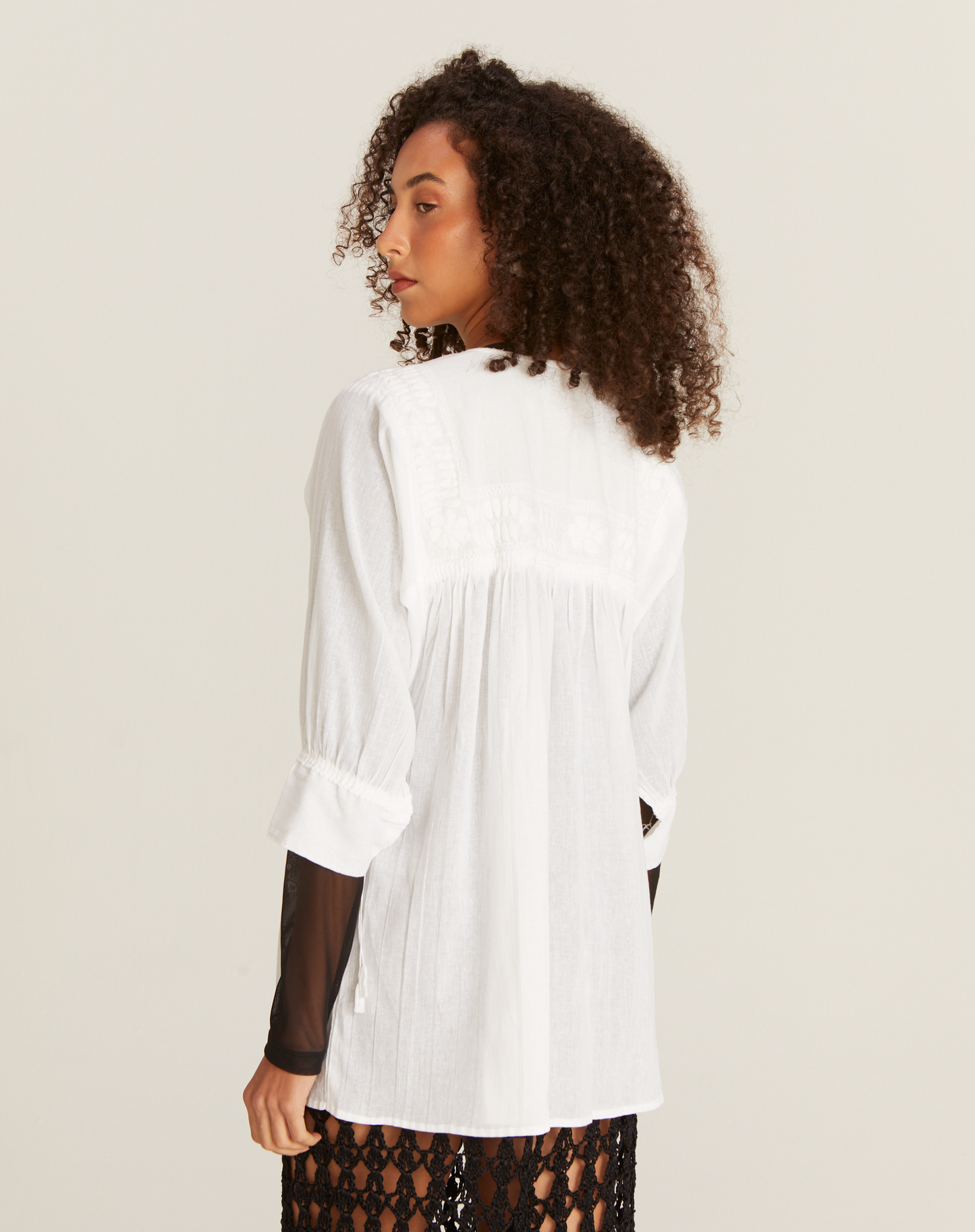 Blusa Bata Bordada México Branca
