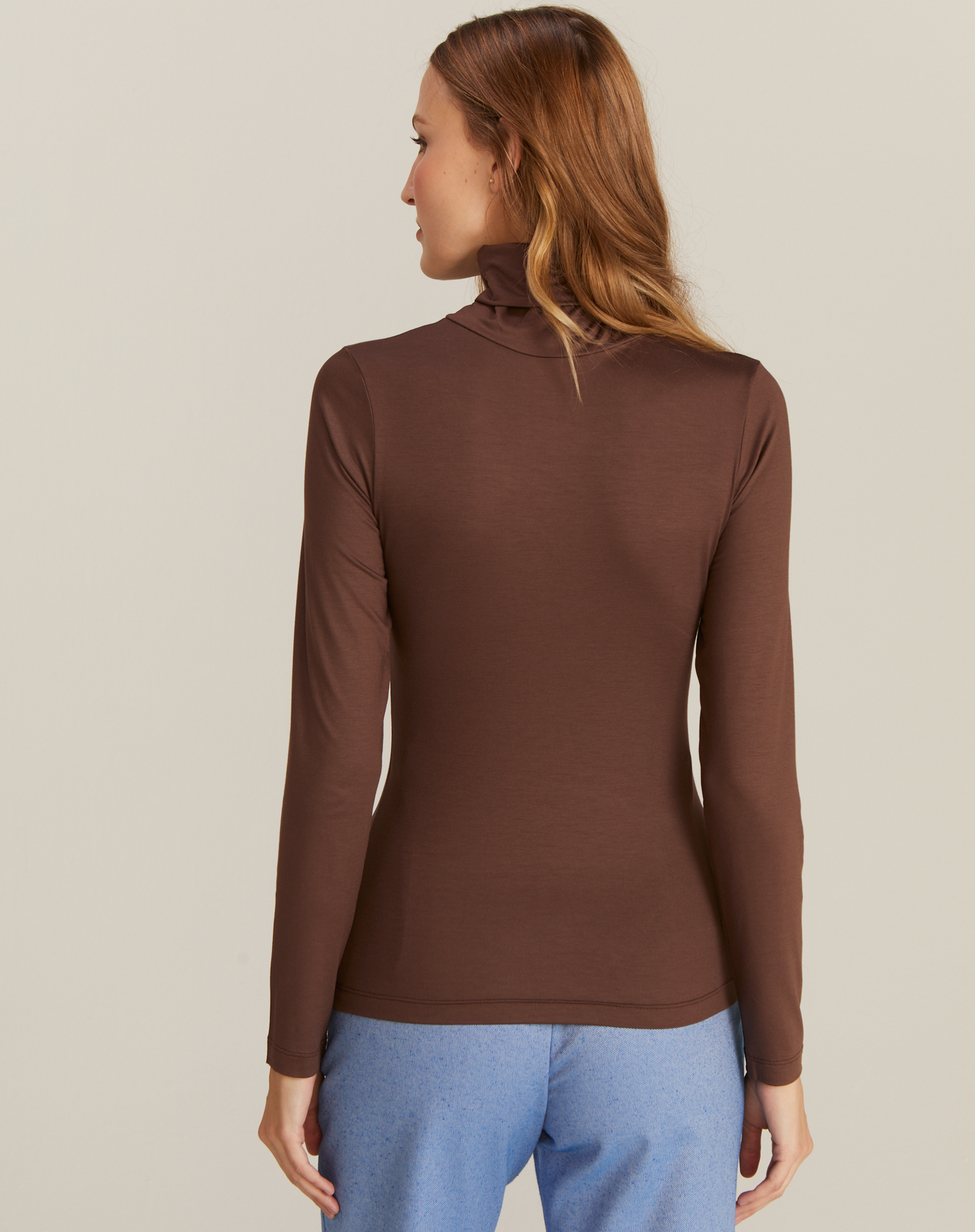 Blusa Manga Comprida Célia T-shirt Gola Alta Chocolate