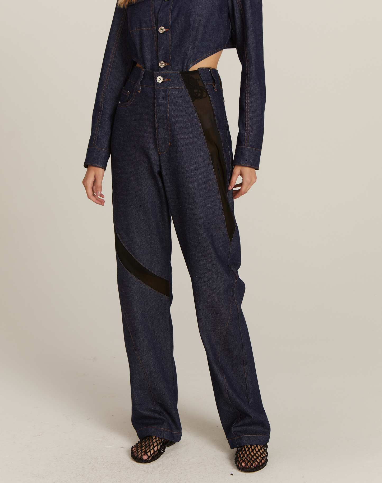 Calça Jeans com Recortes em Tule Indigo