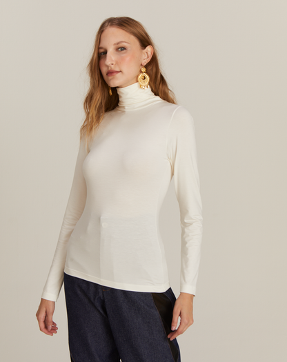 Blusa Manga Comprida Célia T-shirt Gola Alta Off White
